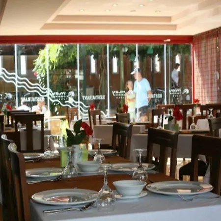 Garden Club 4* Kargicak