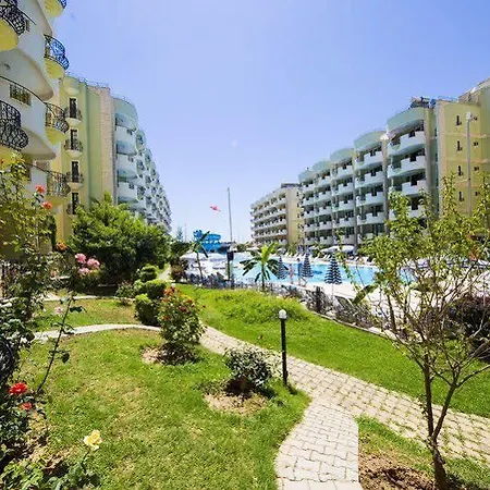 Üdülőközpont Garden Club