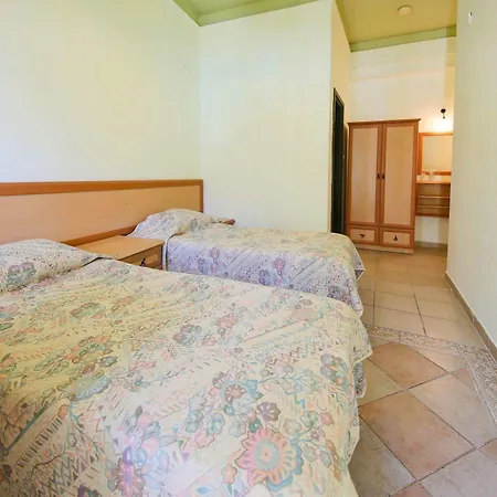 Garden Club Üdülőközpont 4*